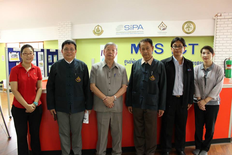 45a5cb64e4e1f3a9acef11d0a8c63e5f.jpg