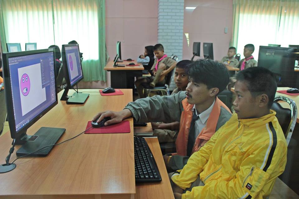 8c237ca67ca6cadef1f18e9eed904b34.jpg